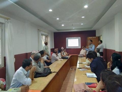 एकीकृत सहरी विकास योजना(IUDP) सम्बन्धी गोष्ठीमा सहभागी कुश्मा नगरपालिकाका प्रमुख लगायत सहभागीहरु ।